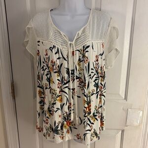 Daniel Rainn Cream Floral Blouse